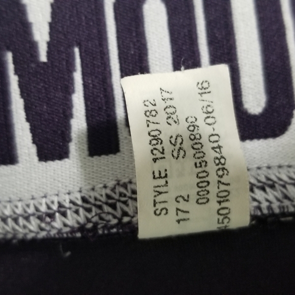 Under Armour Leggings Purple w/ White Hemline Trim and Logo on Leg. EUC. Size S. - Picture 5 of 5